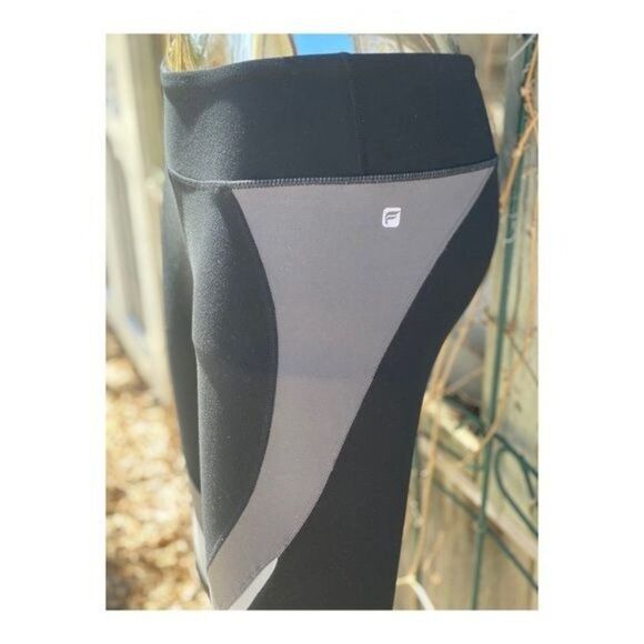 Fabletics Cropped Leggings Athleisure Activewear Sz M - Picture 6 of 6